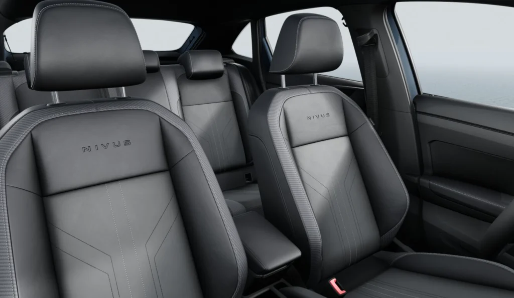 Assentos do Nivus Highline 200 TSI