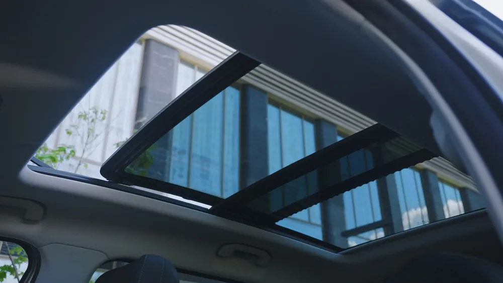Teto solar no carro